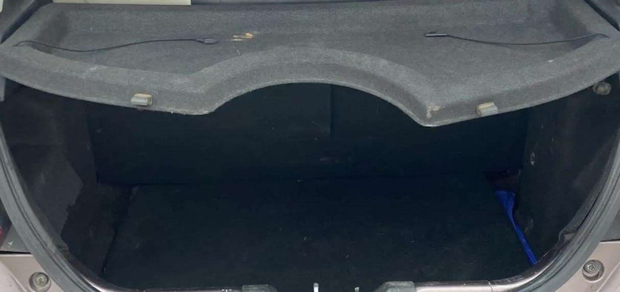 2016 Tata Tiago XZ PETROL, Petrol, Manual, 30,553 km, Boot Inside