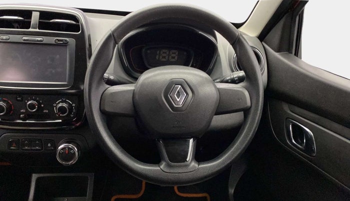2018 Renault Kwid RXT 1.0 AMT (O), Petrol, Automatic, 28,141 km, Steering Wheel Close Up