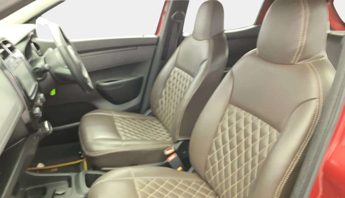 2018 Renault Kwid RXT 1.0 AMT (O), Petrol, Automatic, 28,141 km, Right Side Front Door Cabin