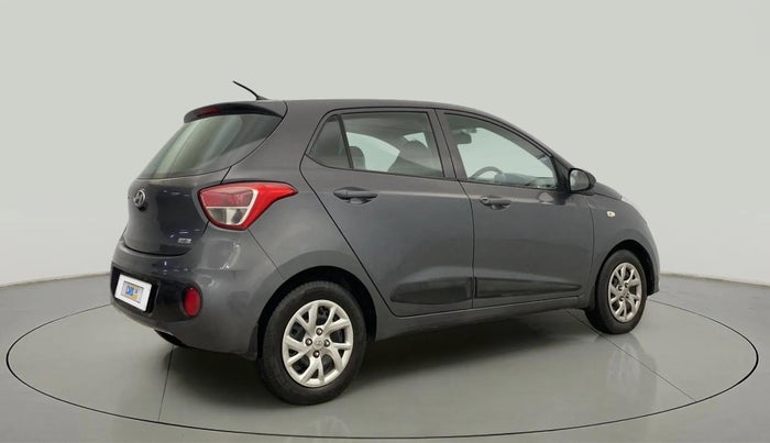 2018 Hyundai Grand i10 MAGNA 1.2 KAPPA VTVT, CNG, Manual, 83,514 km, Right Back Diagonal