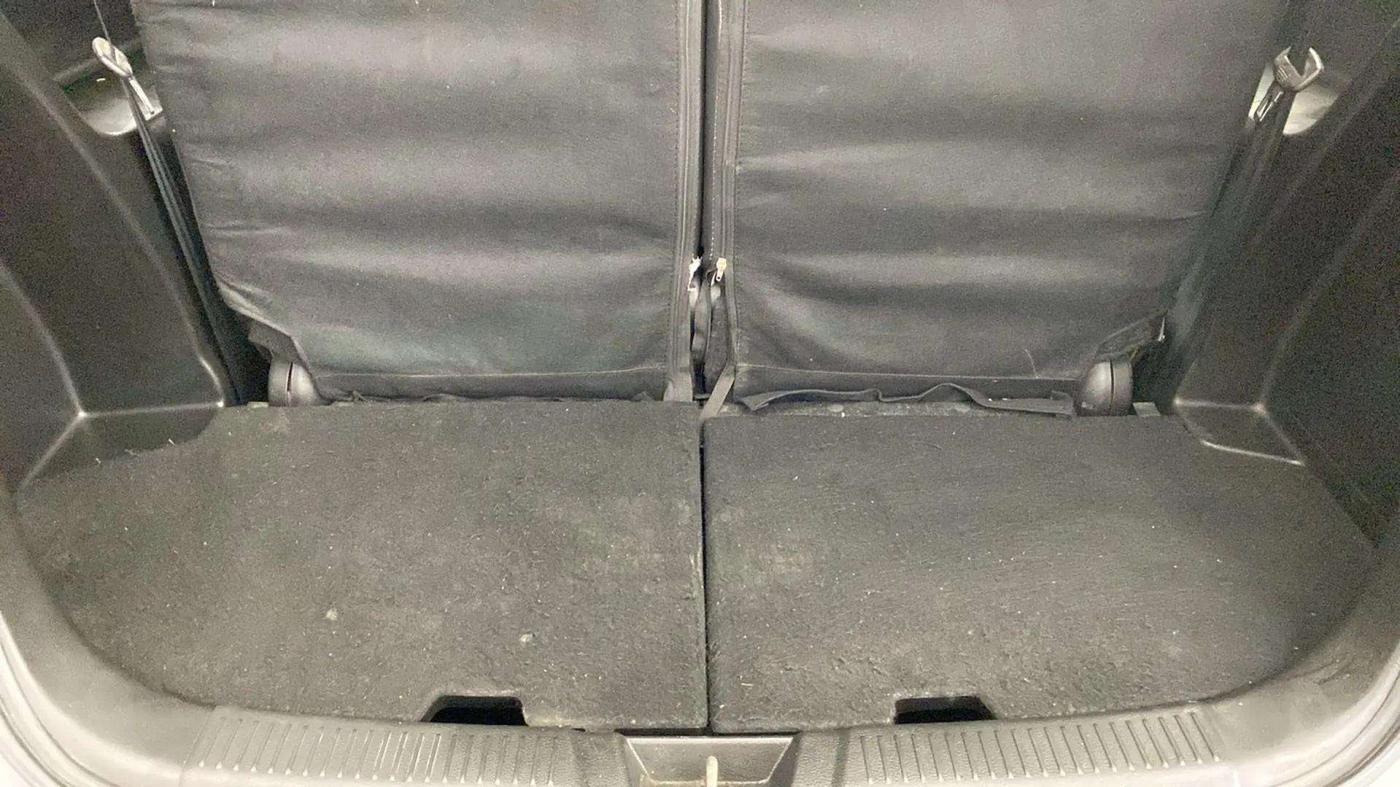2020 Maruti XL6 ZETA MT, Petrol, Manual, 32,473 km, Boot Inside