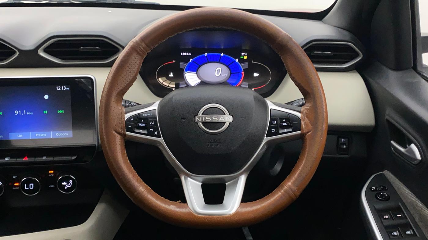 2023 Nissan MAGNITE XV MT, Petrol, Manual, 25,496 km, Steering Wheel Close Up