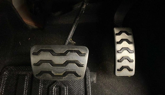 2022 KIA SONET GTX PLUS 1.5 AT, Diesel, Automatic, 13,695 km, Pedals