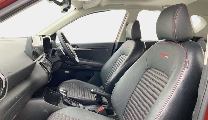 2022 KIA SONET GTX PLUS 1.5 AT, Diesel, Automatic, 13,695 km, Right Side Front Door Cabin