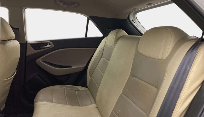 2017 Hyundai Elite i20 ASTA 1.2, Petrol, Manual, 34,049 km, Right Side Rear Door Cabin