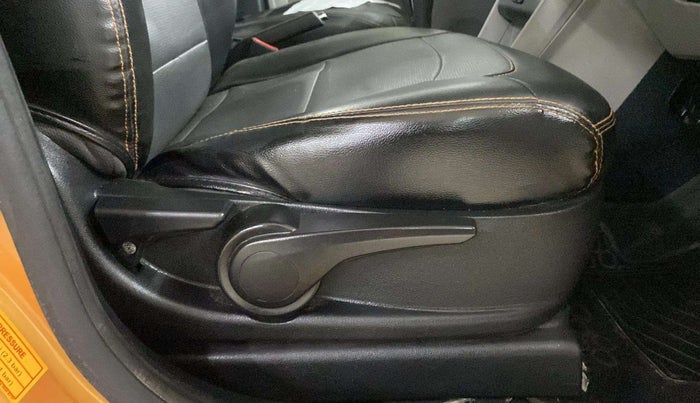 2018 Tata Tiago XZ PETROL, Petrol, Manual, 63,943 km, Driver Side Adjustment Panel