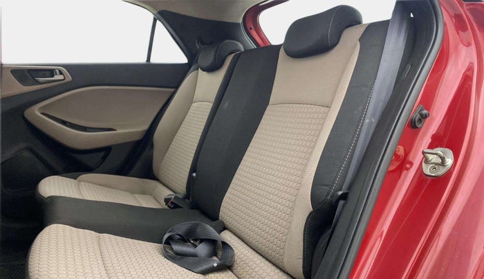 2017 Hyundai Elite i20 ASTA 1.2 (O), Petrol, Manual, 84,116 km, Right Side Rear Door Cabin