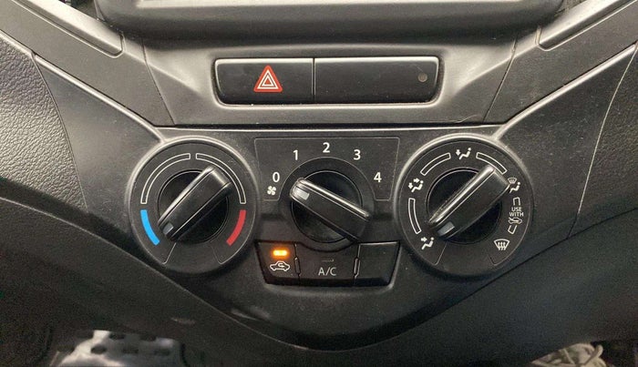 2021 Maruti Baleno SIGMA PETROL 1.2, Petrol, Manual, 32,790 km, AC Unit - Front vent has minor damage