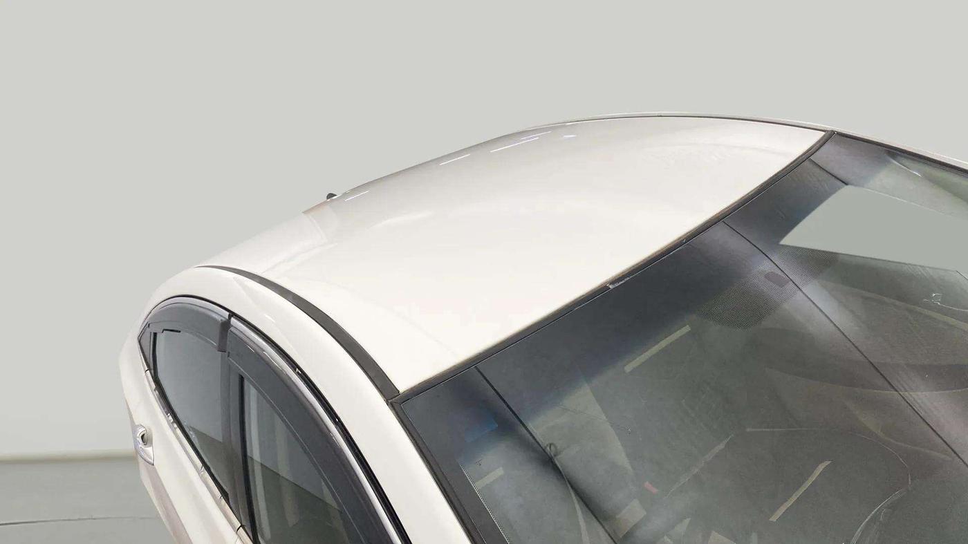 2014 Hyundai Verna FLUIDIC 1.6 VTVT SX, Petrol, Manual, 61,695 km, Roof