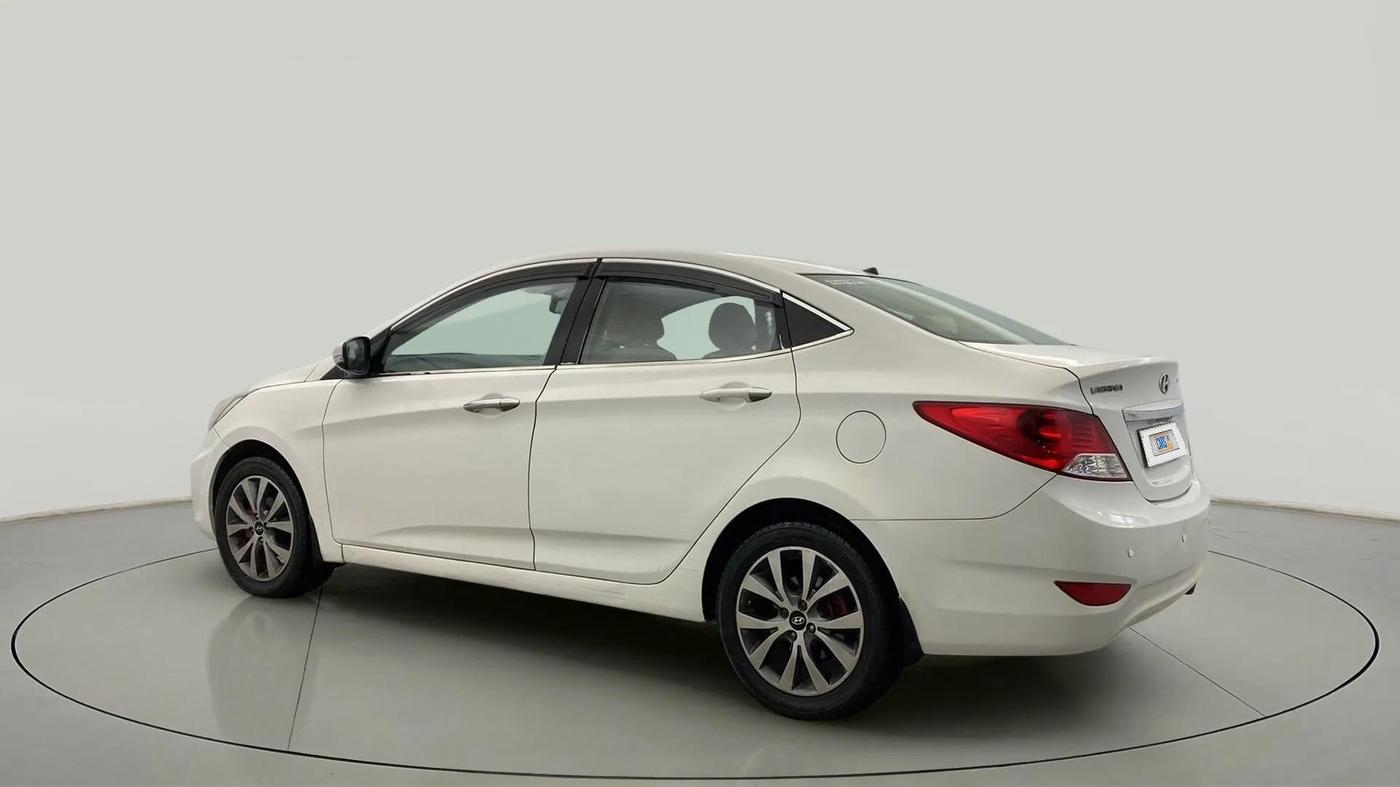 2014 Hyundai Verna FLUIDIC 1.6 VTVT SX, Petrol, Manual, 61,695 km, Left Back Diagonal