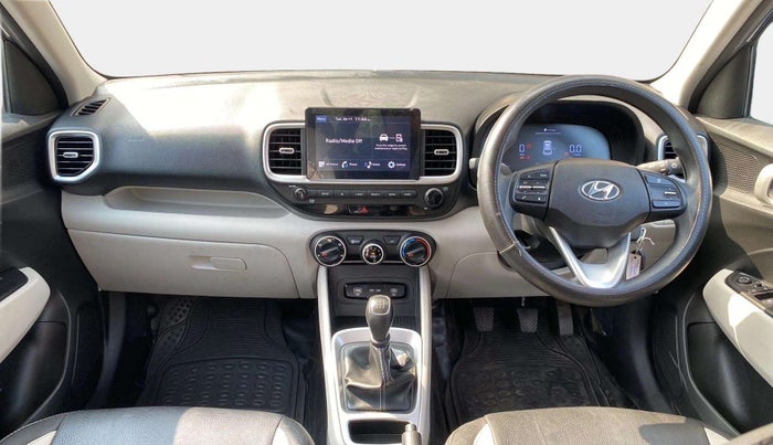 2023 Hyundai VENUE S(O) 1.2, Petrol, Manual, 19,159 km, Dashboard