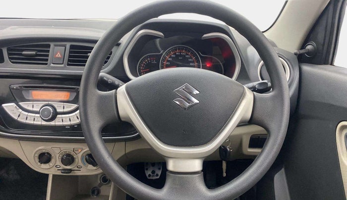 2015 Maruti Alto K10 VXI, Petrol, Manual, 40,979 km, Steering Wheel Close Up
