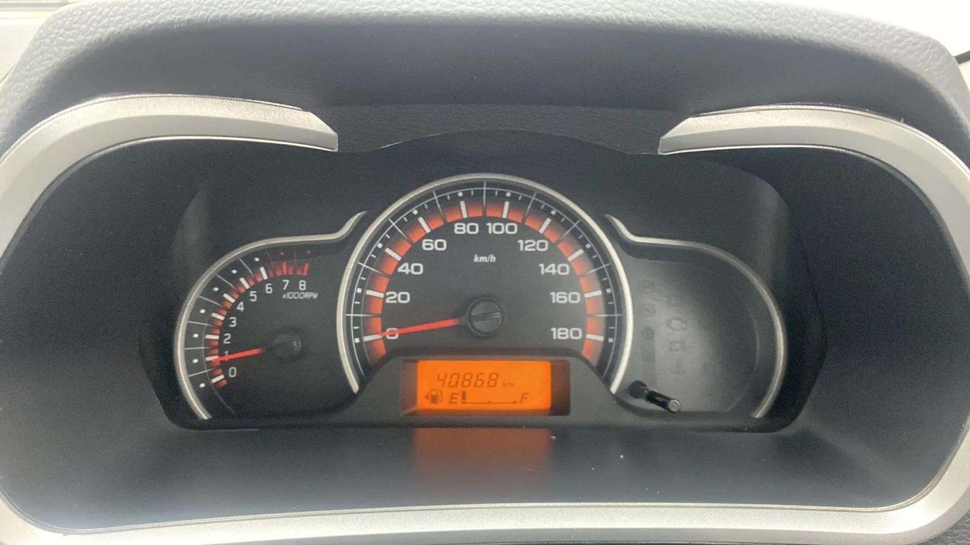 2015 Maruti Alto K10 VXI, Petrol, Manual, 40,979 km, Odometer Image