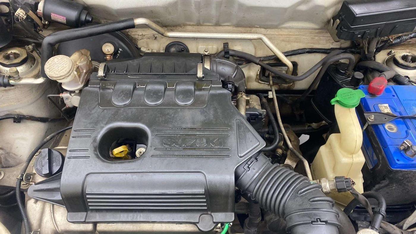 2015 Maruti Alto K10 VXI, Petrol, Manual, 40,979 km, Open Bonet