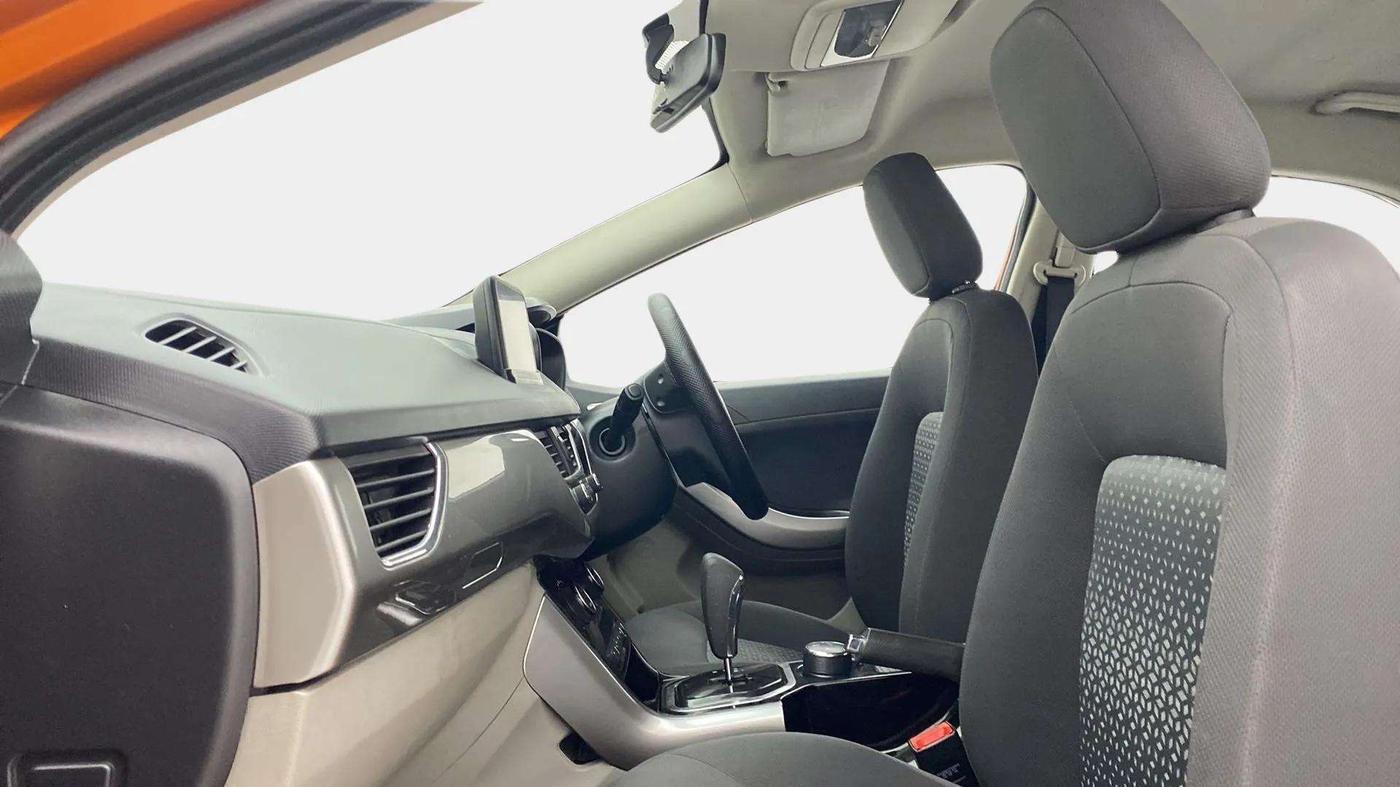 2018 Tata NEXON XZA PLUS DIESEL, Diesel, Automatic, 30,445 km, Right Side Front Door Cabin