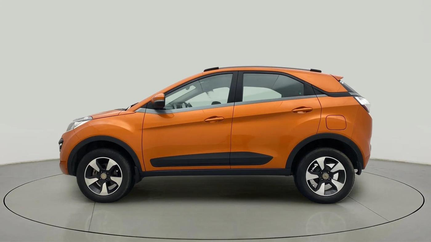 2018 Tata NEXON XZA PLUS DIESEL, Diesel, Automatic, 30,445 km, Left Side