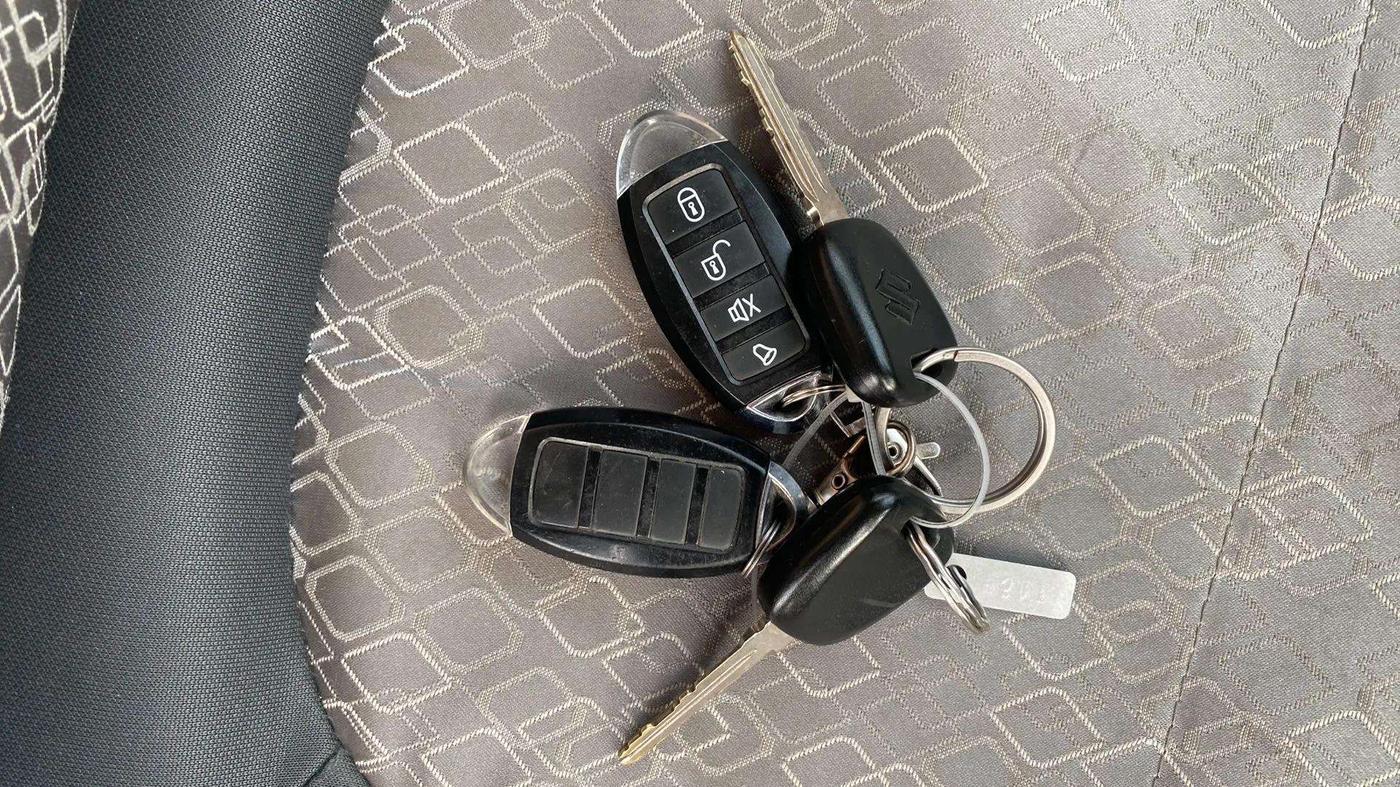 2016 Maruti Alto 800 LXI, Petrol, Manual, 46,532 km, Key Close Up