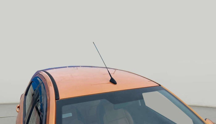 2018 Tata Tiago XZ PETROL, Petrol, Manual, 79,468 km, Roof