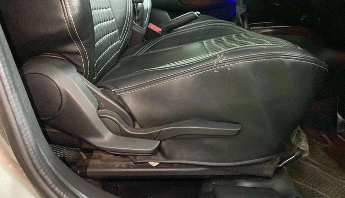2019 Maruti Baleno ALPHA PETROL 1.2, Petrol, Manual, 47,517 km, Driver Side Adjustment Panel