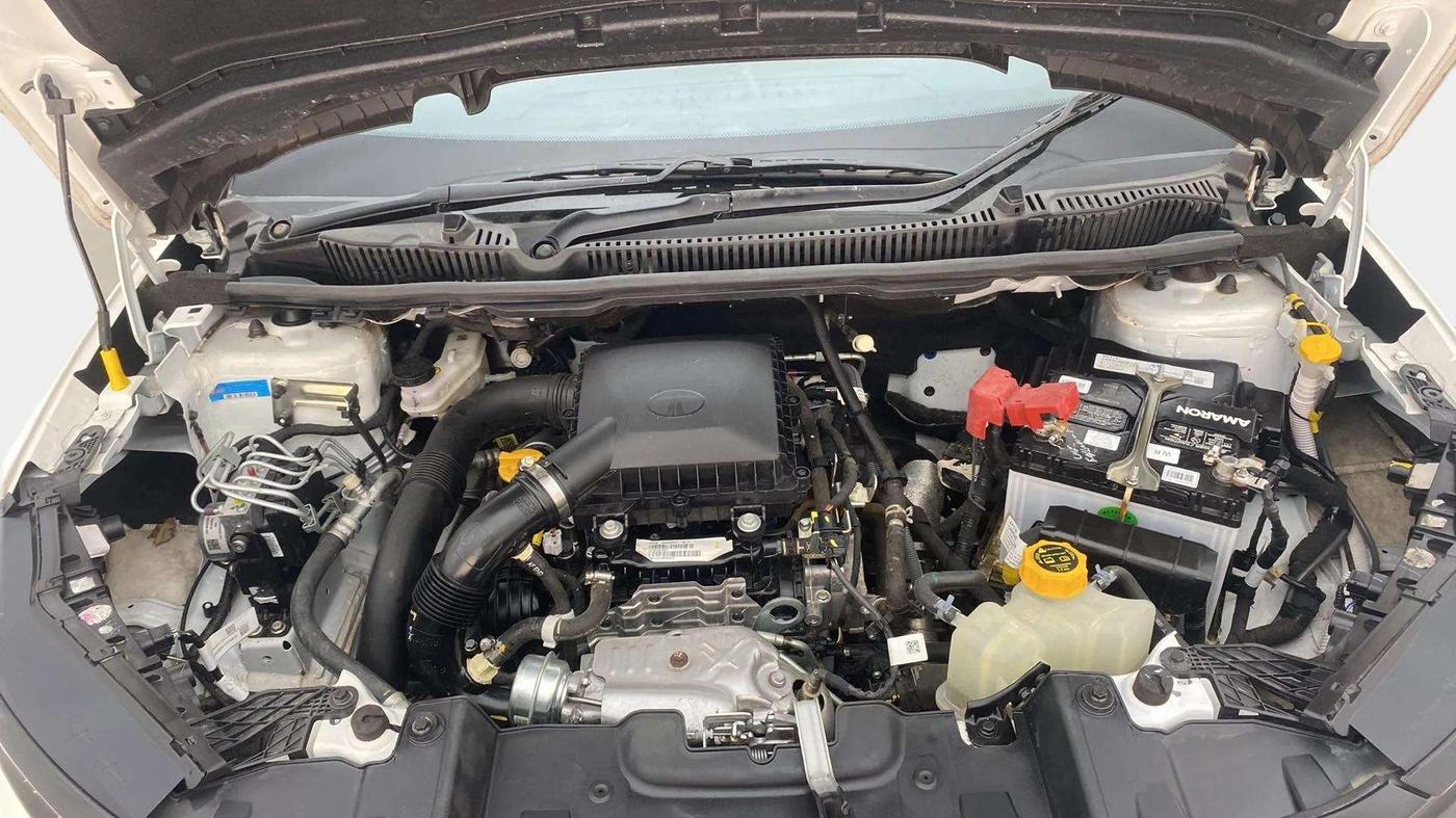 2024 Tata NEXON CREATIVE+ DCA 1.2 PETROL, Petrol, Automatic, 5,158 km, Open Bonet