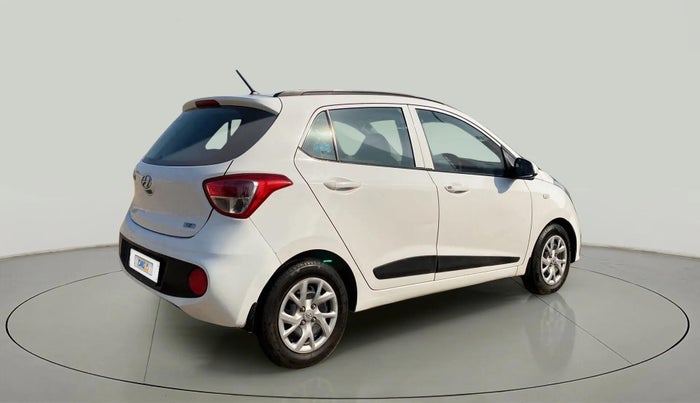 2019 Hyundai Grand i10 MAGNA 1.2 KAPPA VTVT, Petrol, Manual, 76,761 km, Right Back Diagonal