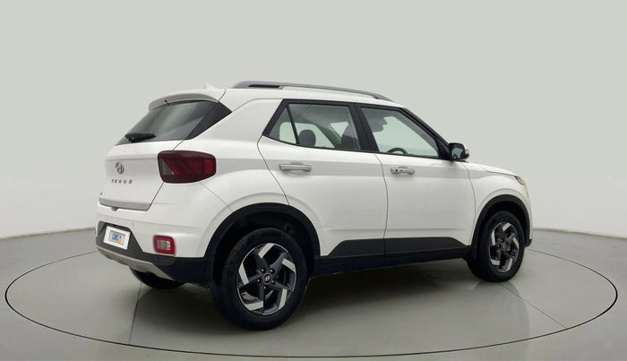 2022 Hyundai VENUE SX 1.5 (O) EXECUTIVE CRDI, Diesel, Manual, 56,285 km, Right Back Diagonal