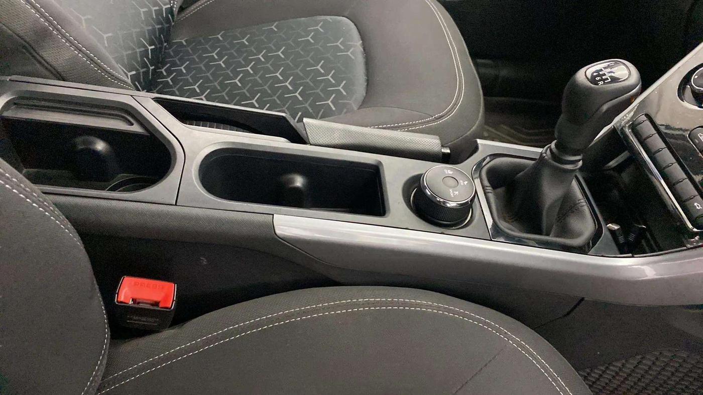 2023 Tata NEXON XE PETROL, Petrol, Manual, 8,774 km, Gear Lever