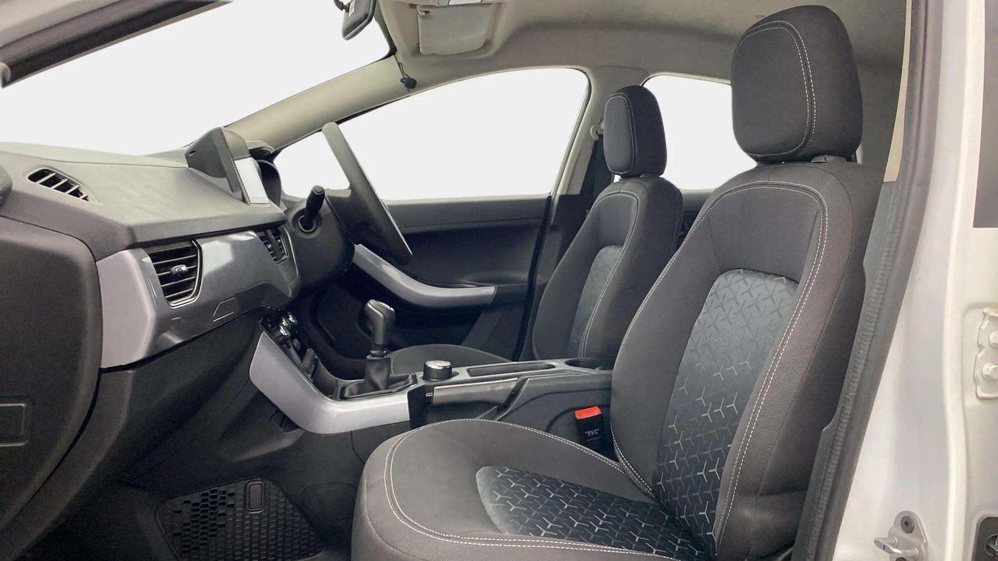2023 Tata NEXON XE PETROL, Petrol, Manual, 8,774 km, Right Side Front Door Cabin