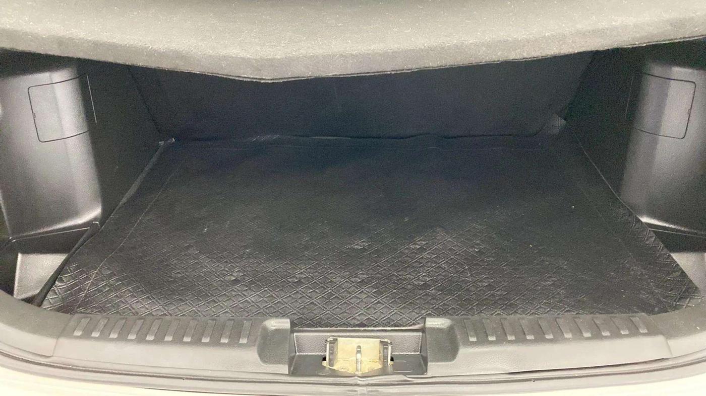 2020 Maruti Vitara Brezza LXI, Petrol, Manual, 27,782 km, Boot Inside
