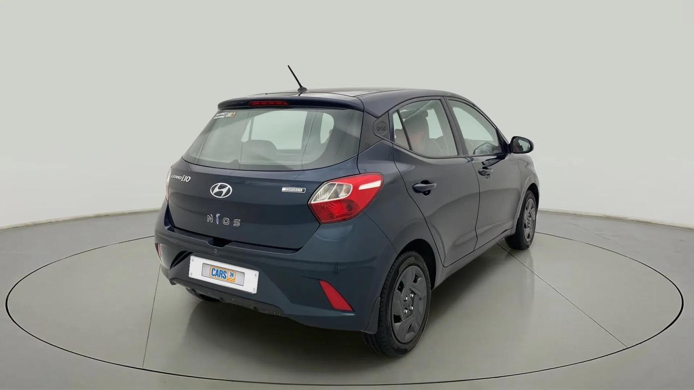2020 Hyundai GRAND I10 NIOS MAGNA CORPORATE EDITION 1.2 KAPPA VTVT, Petrol, Manual, 11,429 km, Right Back Diagonal