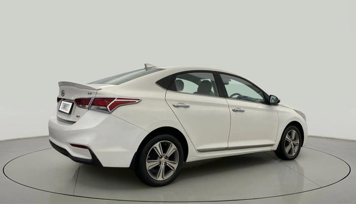 2018 Hyundai Verna 1.6 VTVT SX (O) AT, Petrol, Automatic, 38,607 km, Right Back Diagonal