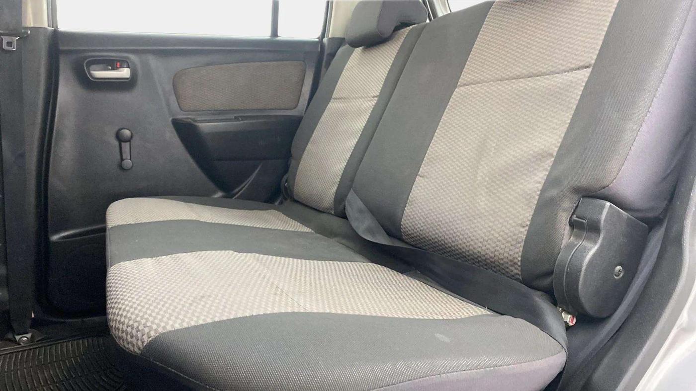 2016 Maruti Wagon R 1.0 LXI CNG, CNG, Manual, 79,977 km, Right Side Rear Door Cabin