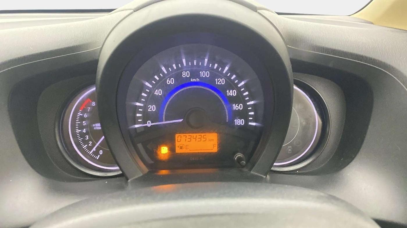 2015 Honda Amaze 1.2L I-VTEC S, Petrol, Manual, 73,394 km, Odometer Image