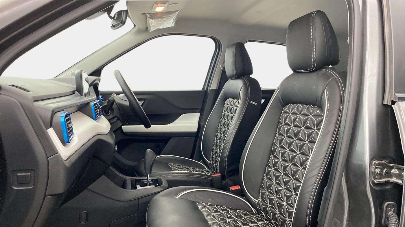 2022 Tata PUNCH CREATIVE  AMT, Petrol, Automatic, 12,087 km, Right Side Front Door Cabin
