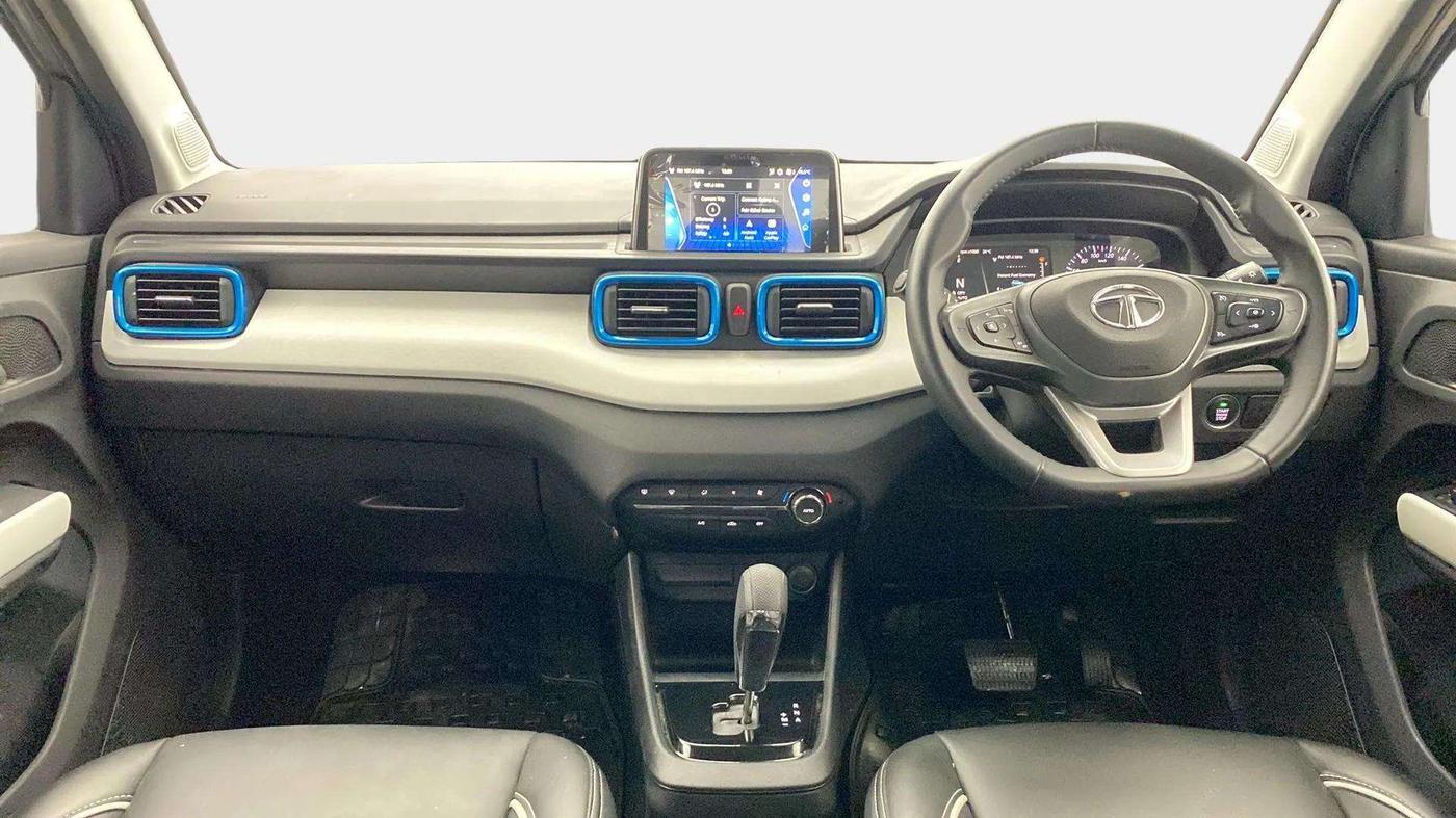2022 Tata PUNCH CREATIVE  AMT, Petrol, Automatic, 12,087 km, Dashboard