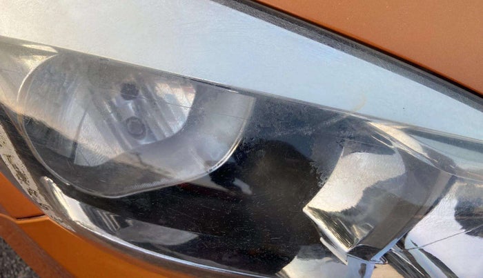 2016 Tata Tiago XT PETROL, Petrol, Manual, 35,364 km, Right headlight - Faded