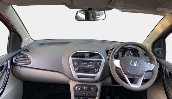 2016 Tata Tiago XT PETROL, Petrol, Manual, 35,364 km, Dashboard