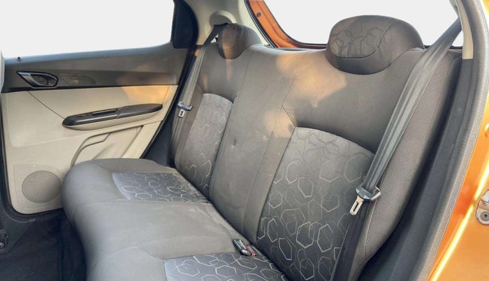 2016 Tata Tiago XT PETROL, Petrol, Manual, 35,364 km, Right Side Rear Door Cabin