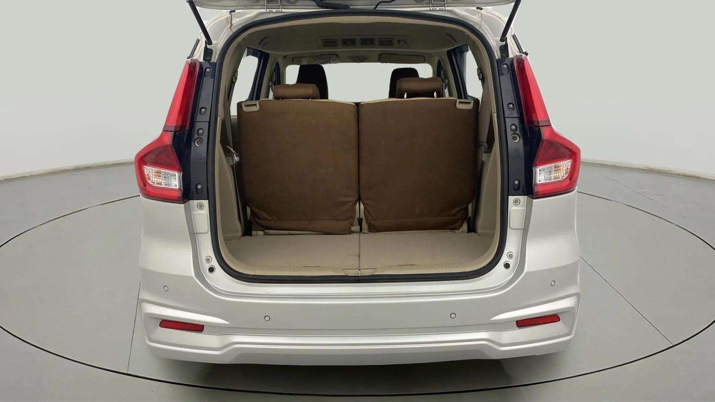 2020 Maruti Ertiga ZXI+ SHVS, Petrol, Manual, 28,471 km, Boot Inside