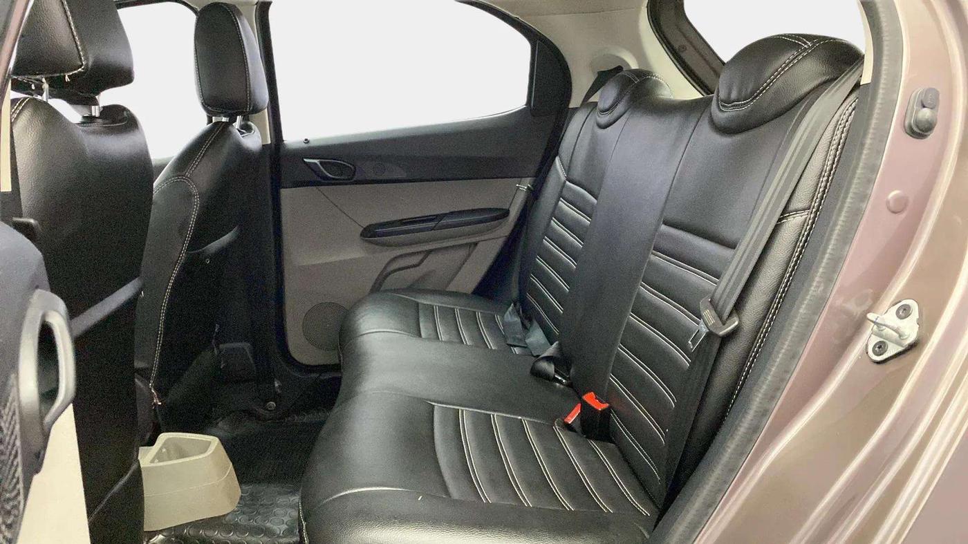2019 Tata Tiago XM PETROL, Petrol, Manual, 35,027 km, Right Side Rear Door Cabin
