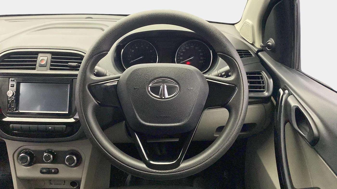 2019 Tata Tiago XM PETROL, Petrol, Manual, 35,027 km, Steering Wheel Close Up