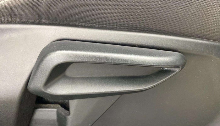 2020 Tata Tiago XZA PLUS PETROL, Petrol, Automatic, 56,435 km, Driver Side Adjustment Panel