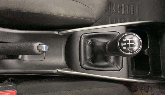 2022 Maruti Baleno ZETA PETROL 1.2, Petrol, Manual, 25,860 km, Gear Lever