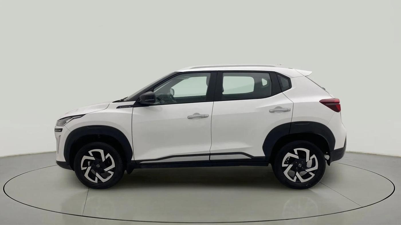 2022 Nissan MAGNITE XV MT, Petrol, Manual, 26,047 km, Left Side