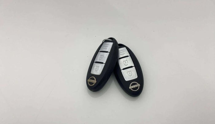 2022 Nissan MAGNITE XV MT, Petrol, Manual, 26,047 km, Key Close Up