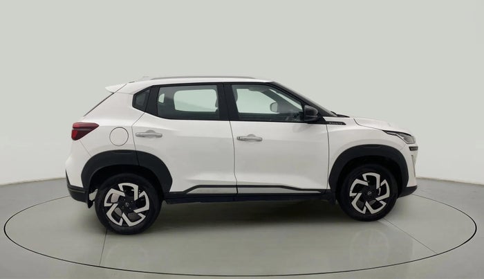 2022 Nissan MAGNITE XV MT, Petrol, Manual, 26,047 km, Right Side View