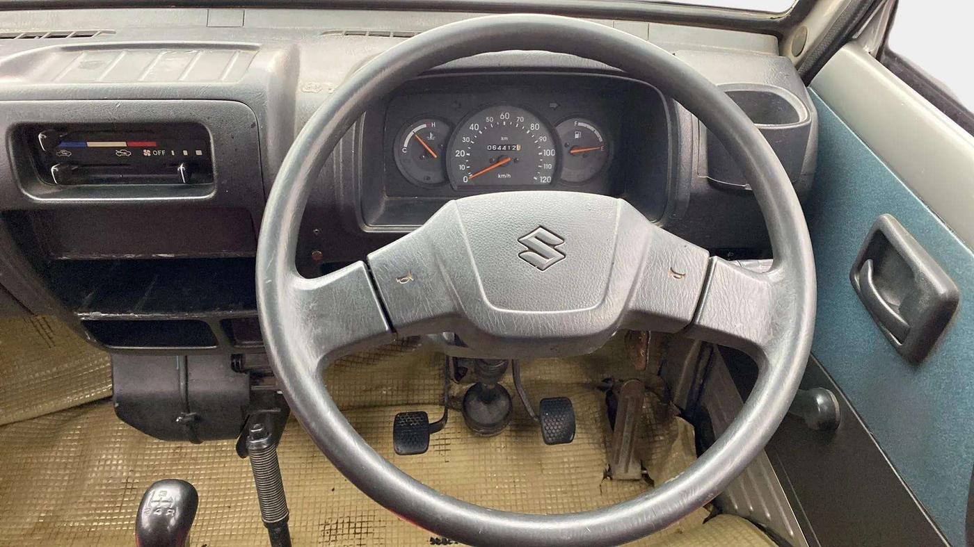 2014 Maruti OMNI E STD, Petrol, Manual, 64,357 km, Steering Wheel Close Up