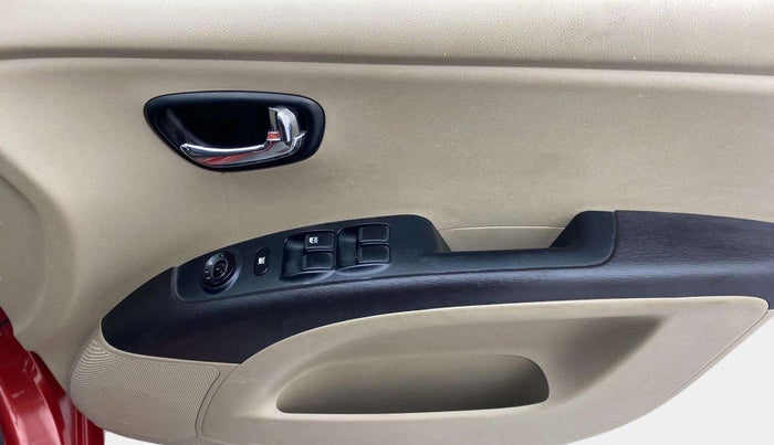 2013 Hyundai i10 SPORTZ 1.2 AT, Petrol, Automatic, 48,598 km, Driver Side Door Panels Control