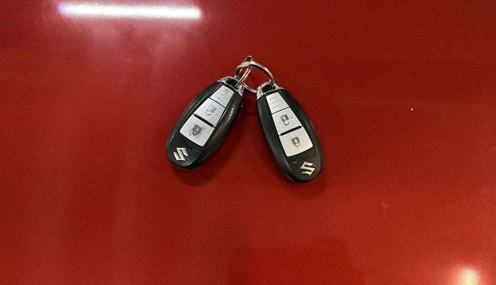 2016 Maruti Vitara Brezza ZDI PLUS DUAL TONE, Diesel, Manual, 97,729 km, Key Close Up