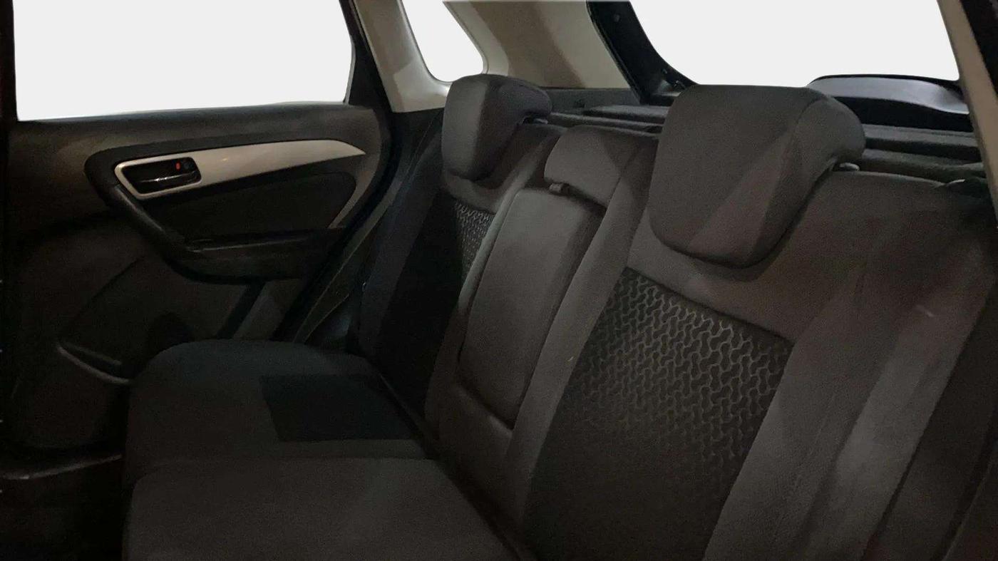 2016 Maruti Vitara Brezza ZDI PLUS DUAL TONE, Diesel, Manual, 97,729 km, Right Side Rear Door Cabin